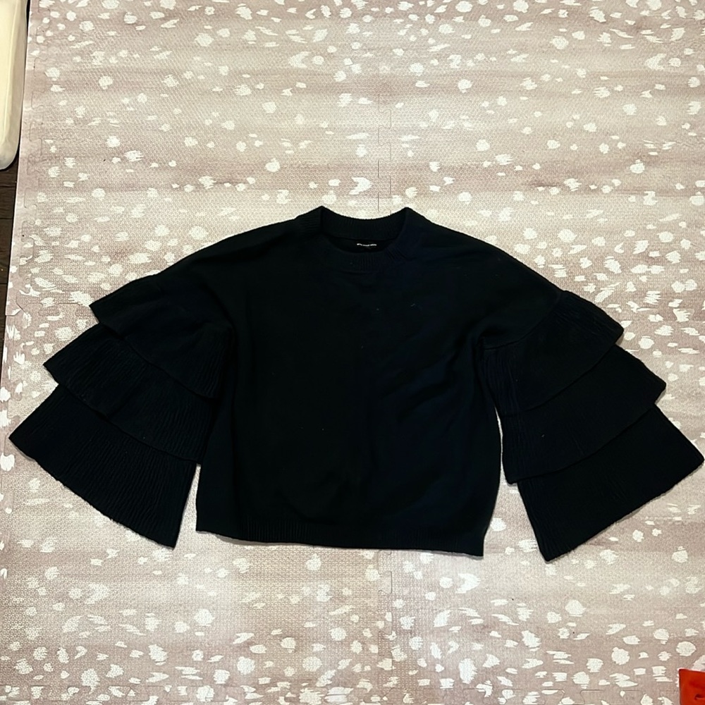 Ruffled sleep sweater